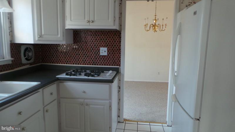 417 Madingley Road Linthicum, MD 21090 - Photo 13 of 19 Interior (General)