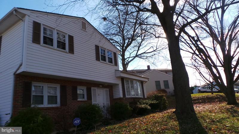 417 Madingley Road Linthicum, MD 21090 - Photo 3 of 19 Exterior (Front)