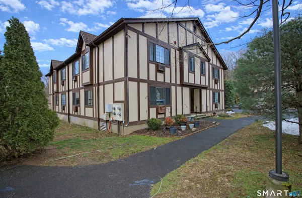 $239,000 | 448 Swanson Crescent, Unit 448, Milford, CT 06461