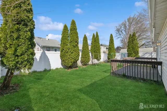 a view of a garden with statue