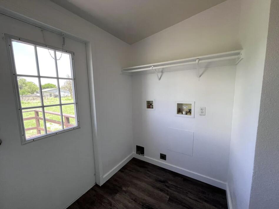 107 Grant Street Smyer, TX 79367 - Photo 12 of 22 a view of an empty room