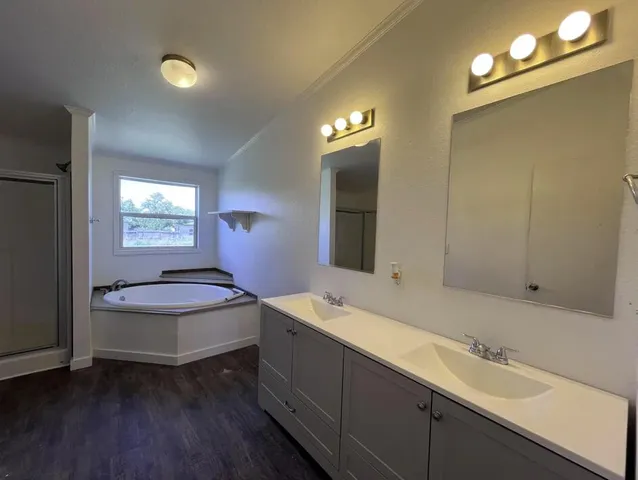 $149,999 | 107 Grant Street, Smyer, TX 79367