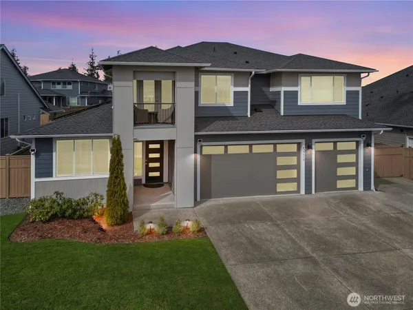 $925,000 | 6610 232nd Avenue East, Buckley, WA 98321