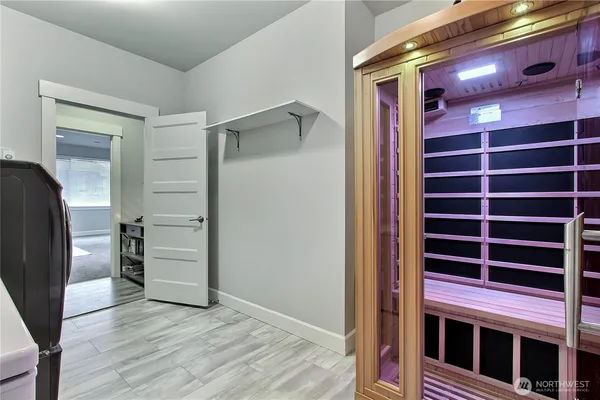 $925,000 | 6610 232nd Avenue East, Buckley, WA 98321