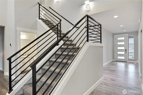 $925,000 | 6610 232nd Avenue East, Buckley, WA 98321