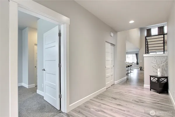 $925,000 | 6610 232nd Avenue East, Buckley, WA 98321