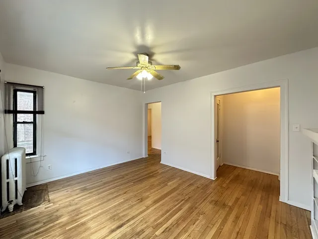 $1,300 | 7149 South Constance Avenue, Unit 1E, Chicago, IL 60649