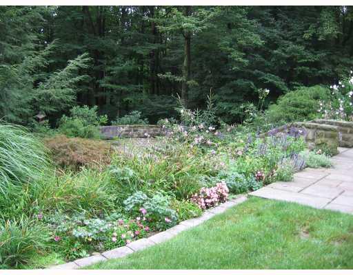 217 Dilworth Road Bell Acres, PA 15143 - Photo 15 of 17 Land/Lot. Perennials, bulbs and grasses blend with annuals.
