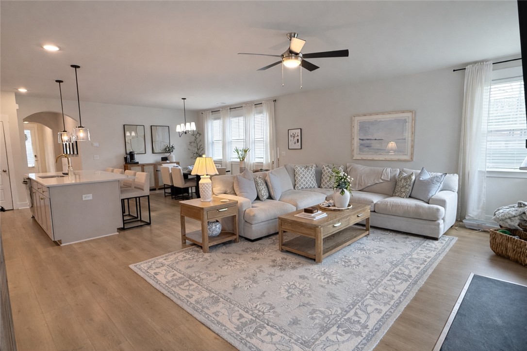 136 Laurel Oak Drive Anderson, SC 29621 - Photo 3 of 28