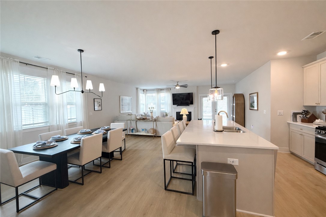 136 Laurel Oak Drive Anderson, SC 29621 - Photo 4 of 28