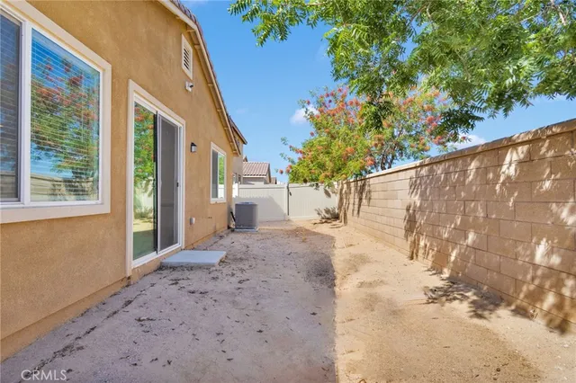 $489,000 | 13056 Lancaster Street, Hesperia, CA 92344