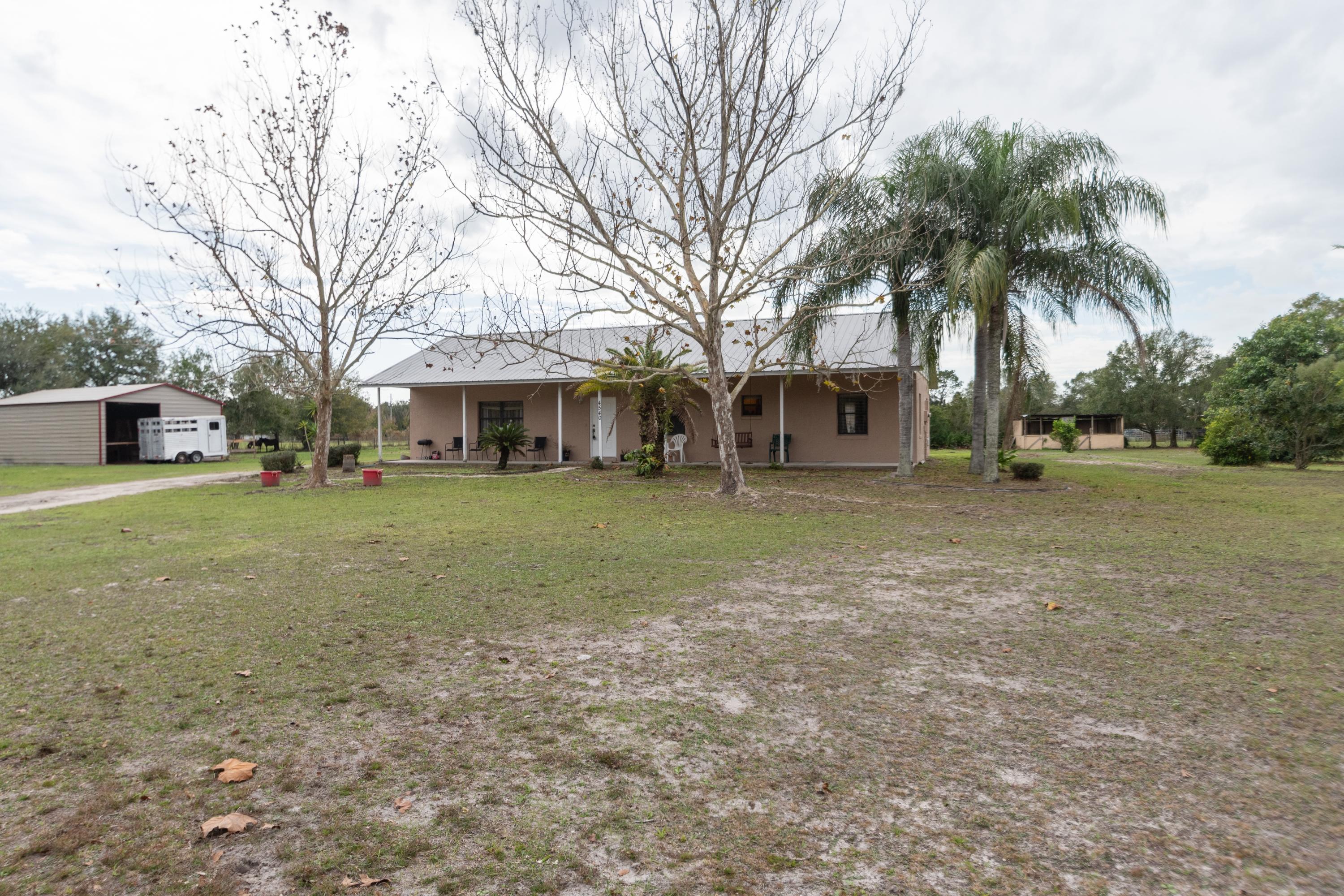 4540 Pine Tree Drive St. Cloud, FL 34772 - Photo 3 of 14 Front View