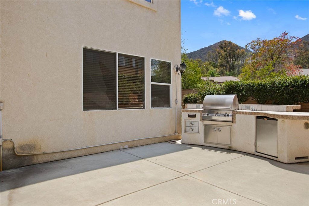1605 Rivendel Drive Corona, CA 92883 - Photo 30 of 31