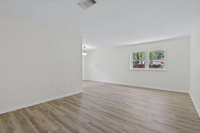 $529,900 | 20 Magnolia Avenue, Shalimar, FL 32579