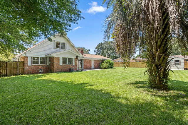 $529,900 | 20 Magnolia Avenue, Shalimar, FL 32579