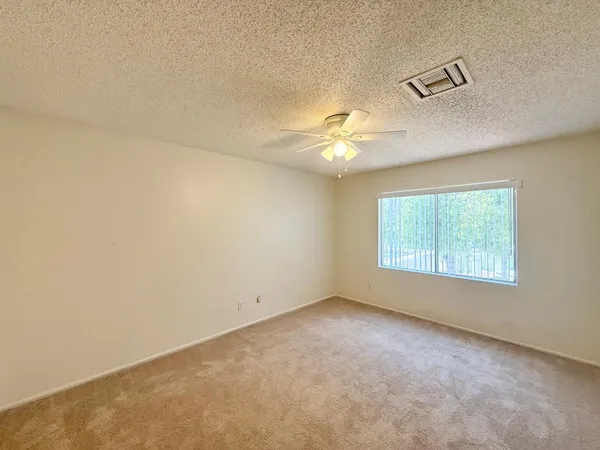 $1,799 | 1717 East Union Hills Drive, Unit 1073, Phoenix, AZ 85024