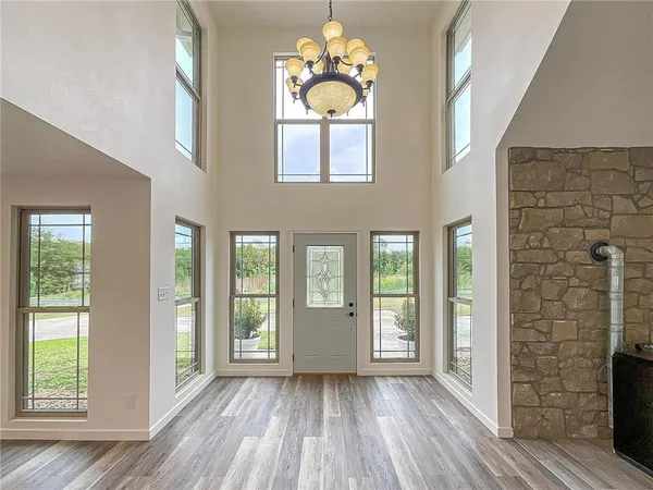 $398,000 | 3520 South Park Avenue, Sedalia, MO 65301