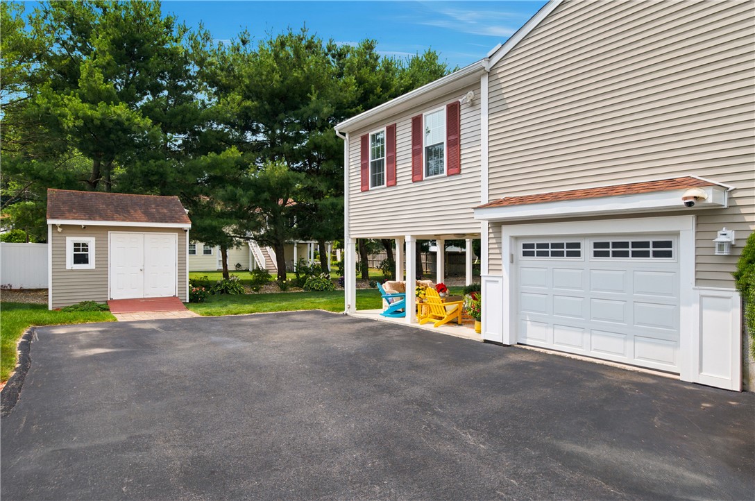 77 Capwell Avenue Woonsocket, RI 02895 - Photo 3 of 25