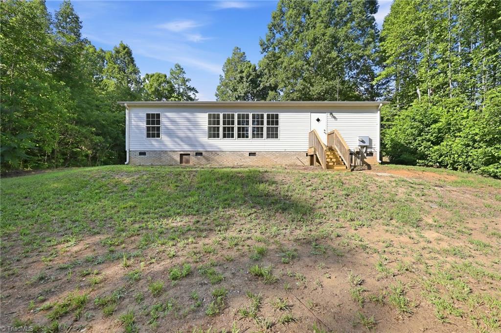 7623 Salem Chapel Road Walnut Cove, NC 27052 - Photo 34 of 36