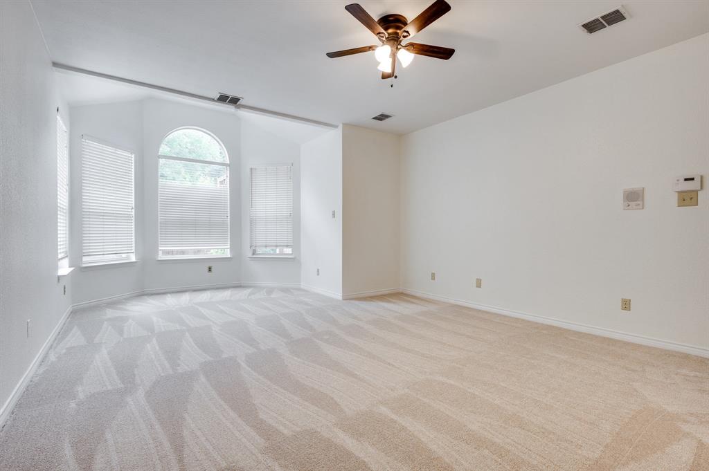 3600 Leighton Ridge Drive Plano, TX 75025 - Photo 12 of 38 a view of an empty room with a window