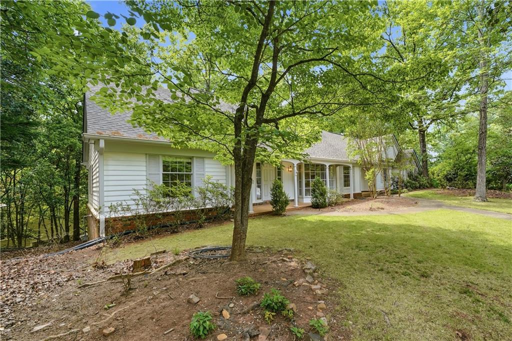 600 Meuse Way Alpharetta, GA 30022 - Photo 2 of 52