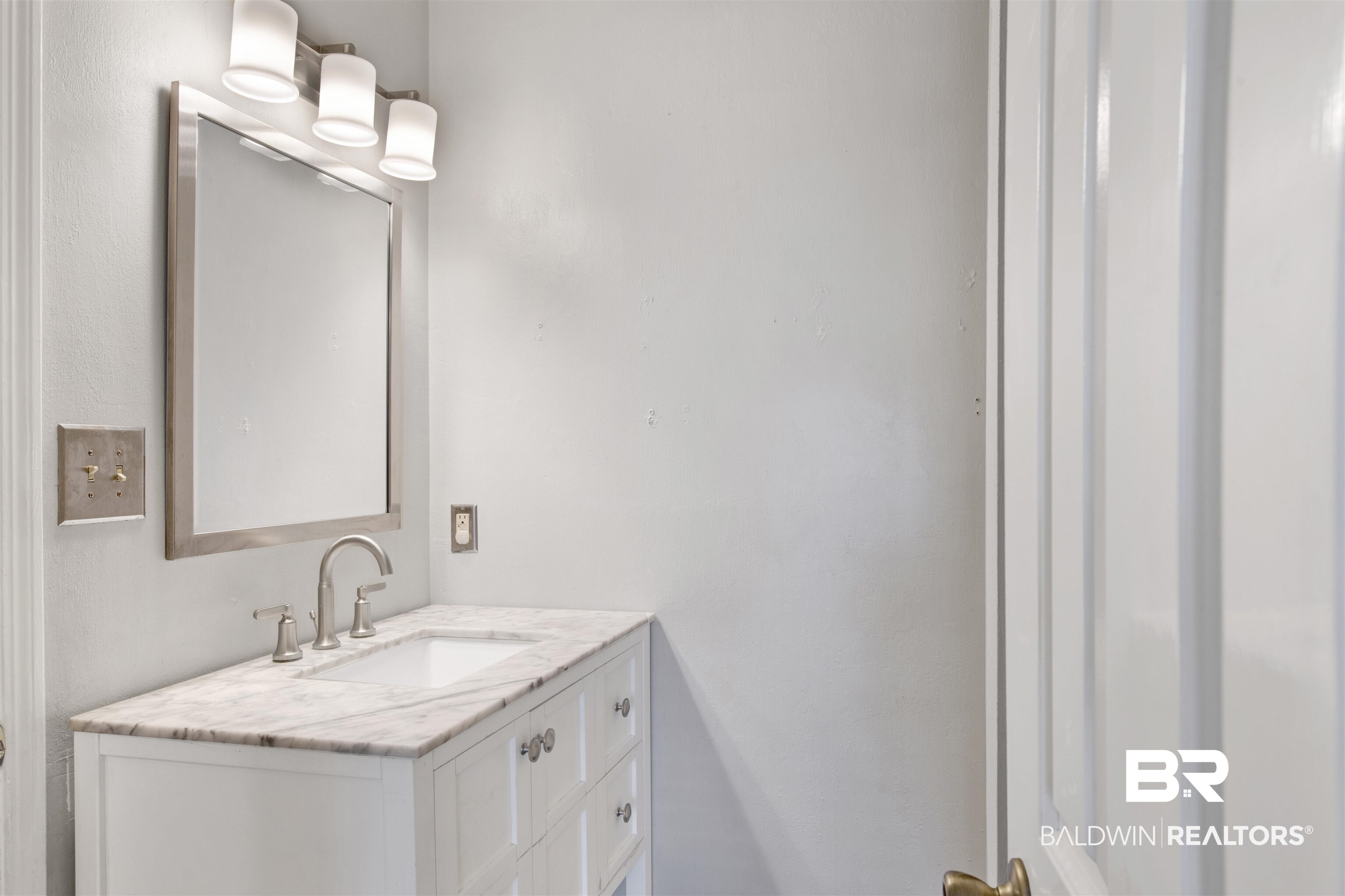 1701 Regency Road, Unit 108 Gulf Shores, AL 36542 - Photo 16 of 33