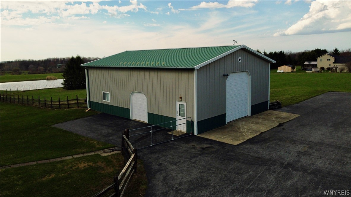 7288 Center Street Colden, NY 14170 - Photo 4 of 47