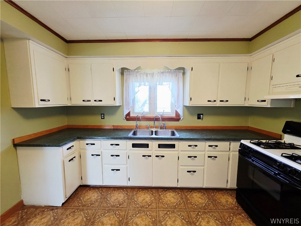 7288 Center Street Colden, NY 14170 - Photo 10 of 47