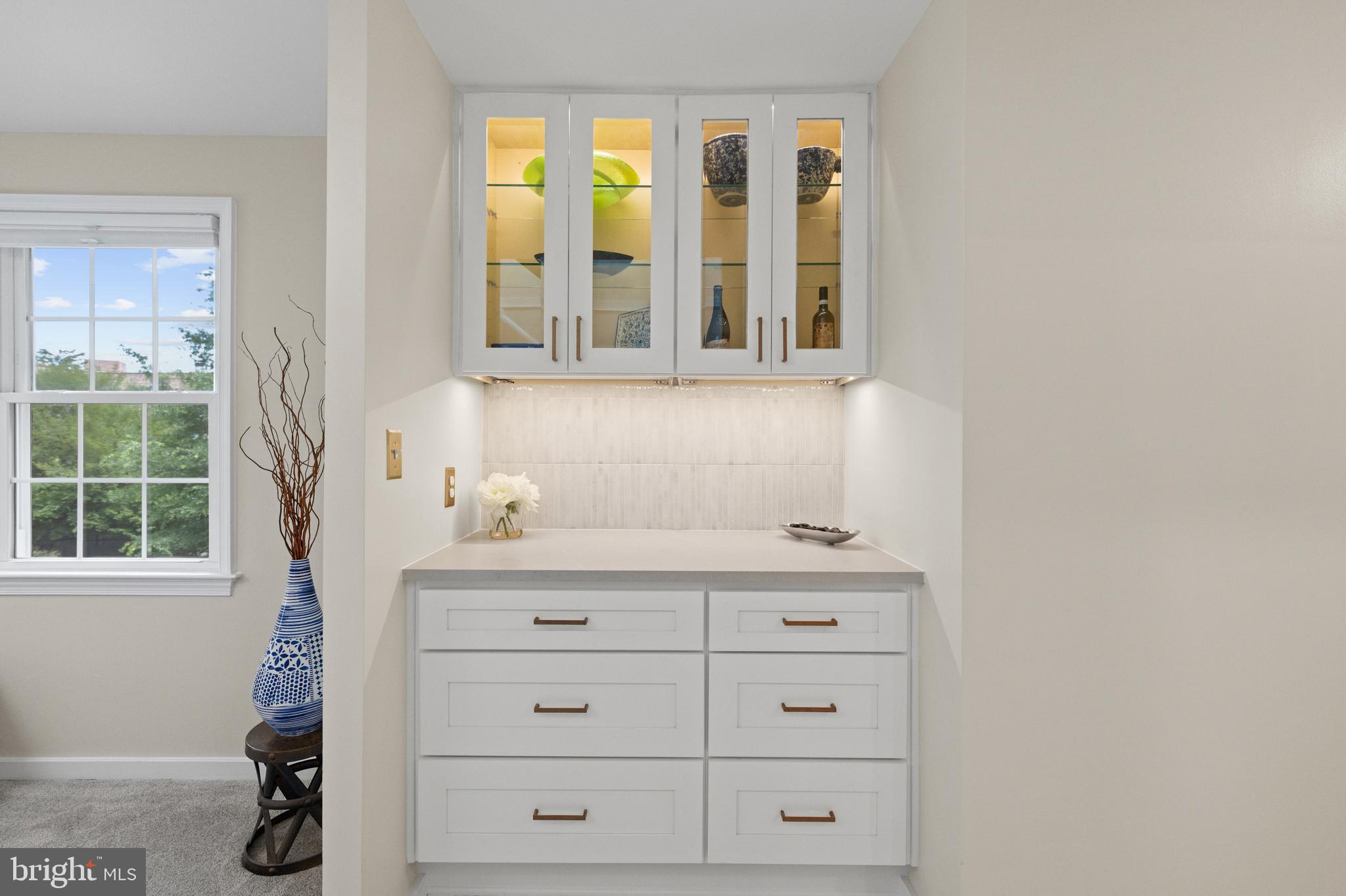 2232 Washington Avenue, Unit 2232W Silver Spring, MD 20910 - Photo 5 of 42