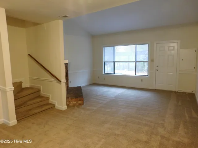 $1,250 | 1509 College Way, New Bern, NC 28562