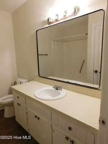 $1,250 | 1509 College Way, New Bern, NC 28562