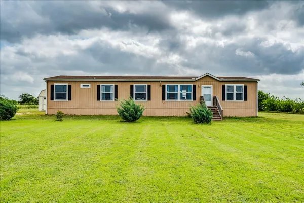 $345,000 | 125 Sun View Road, Bertram, TX 78605