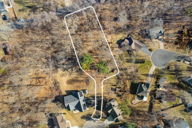 $140,000 | 888 Bluebird Court North, North Hudson, WI 54016