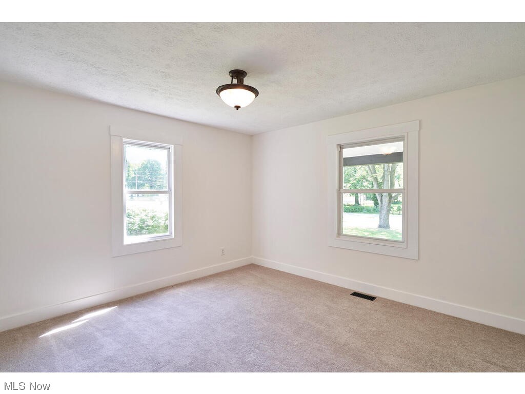 5907 Keller Road Akron, OH 44319 - Photo 12 of 27 Gallery Image 12