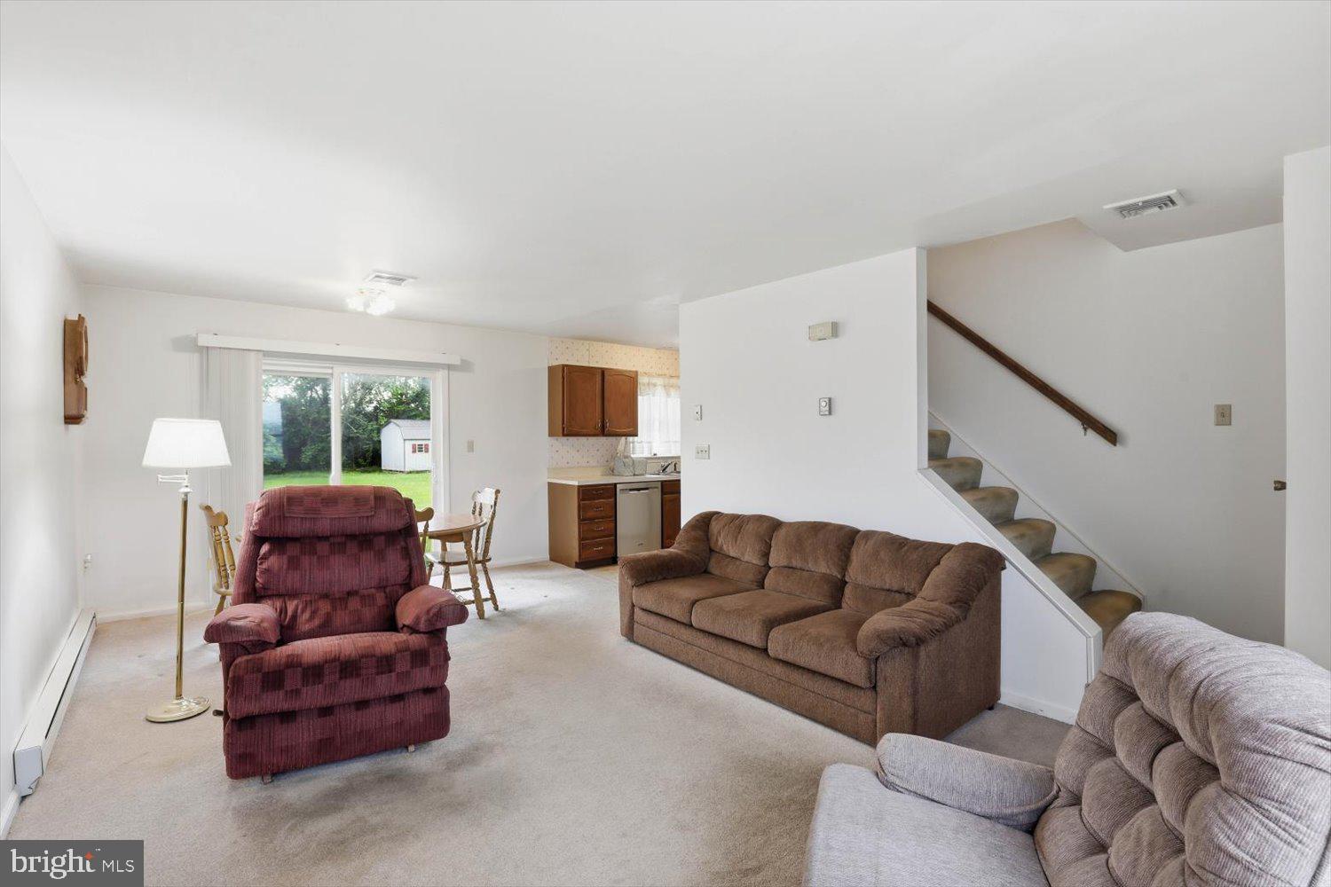 107 North Line Road Stevens, PA 17578 - Photo 4 of 26 Gallery Image 4