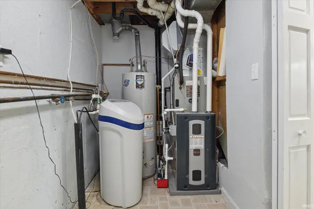 $249,900 | 1529 Hampton Court, Mishawaka, IN 46544