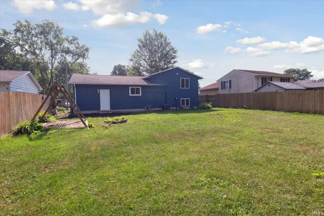 $249,900 | 1529 Hampton Court, Mishawaka, IN 46544