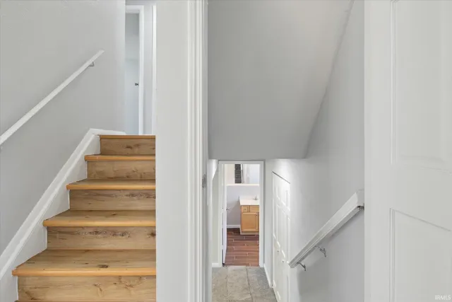 $249,900 | 1529 Hampton Court, Mishawaka, IN 46544