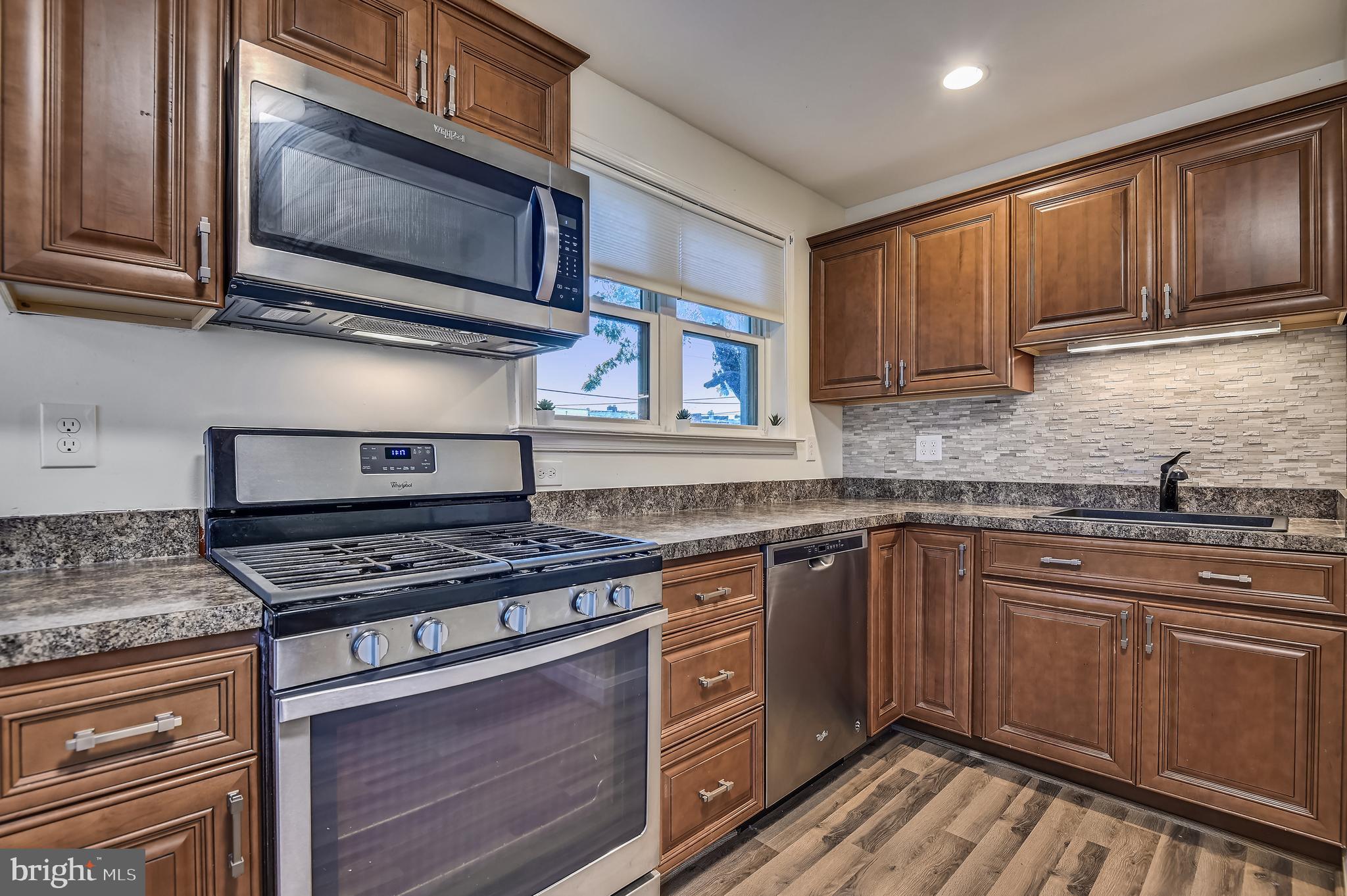 4318 Belle Grove Road Baltimore, MD 21225 - Photo 20 of 30