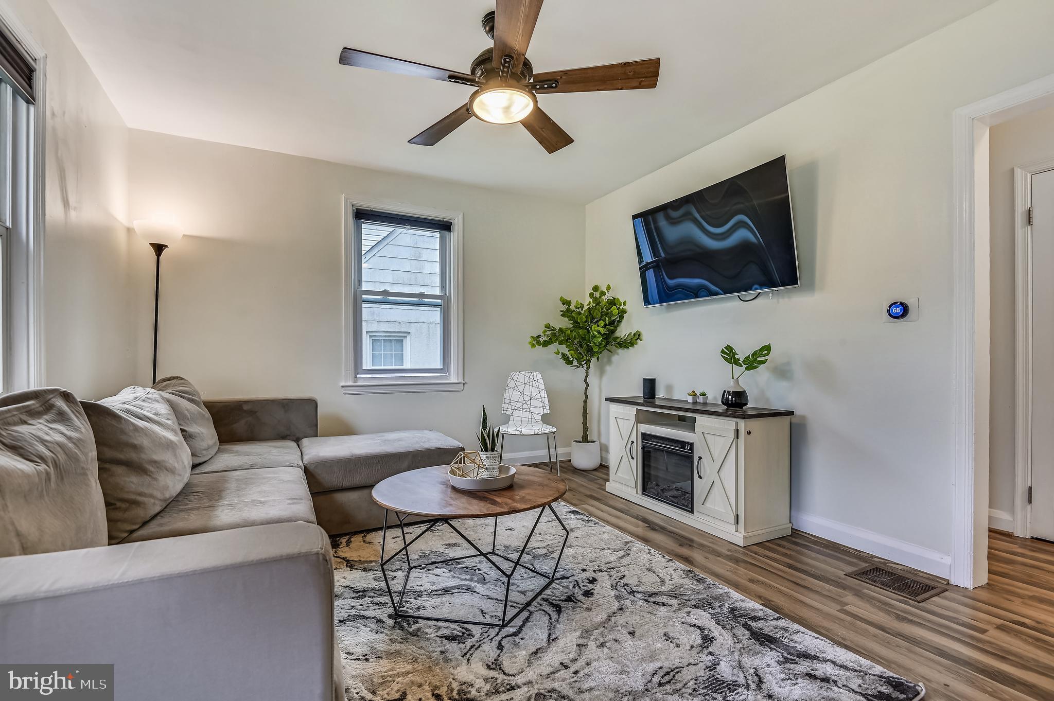4318 Belle Grove Road Baltimore, MD 21225 - Photo 24 of 30