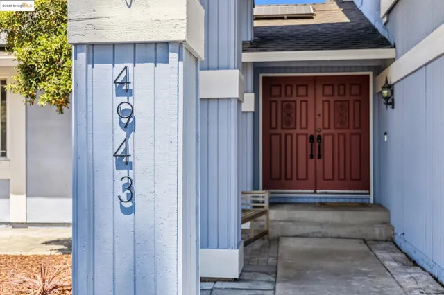 a view of front door of house