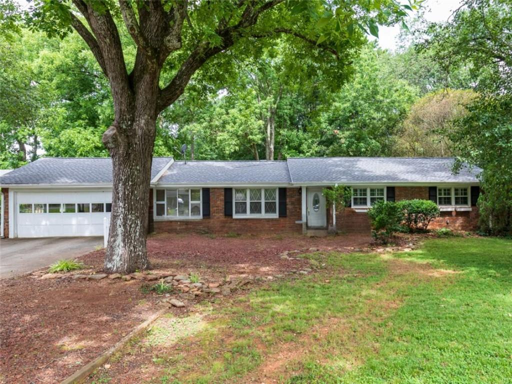 1110 Grimes Bridge Road Roswell, GA 30075 - Photo 1 of 31