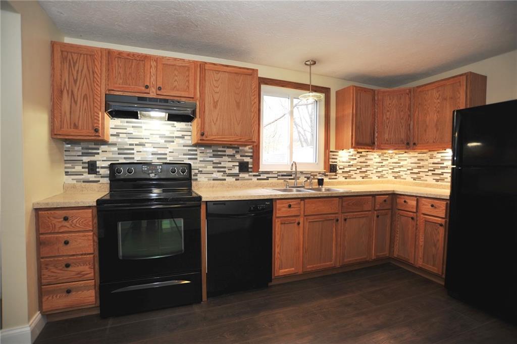 1508 Lansdowne Road Indianapolis, IN 46234 - Photo 3 of 24 Gallery Image 3