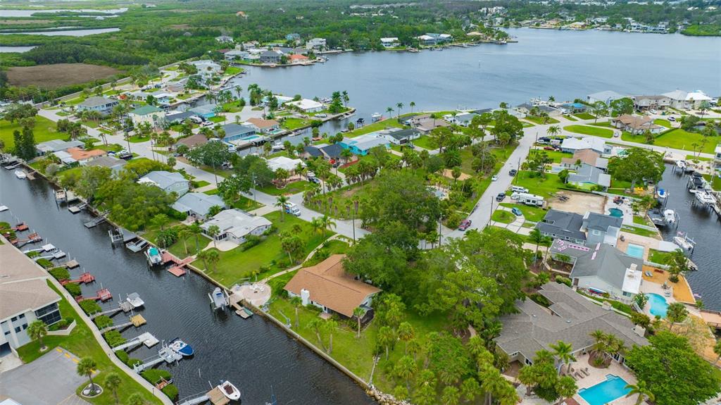 8143 Channel Drive Port Richey, FL 34668 - Photo 6 of 72 Gallery Image 6