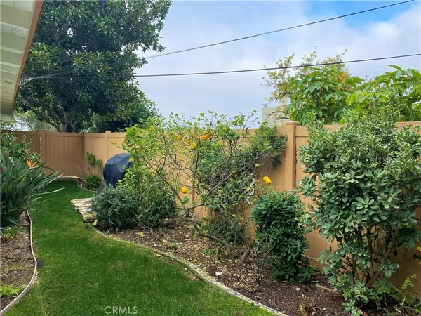 $5,400 | 42 Rollingwood Drive, Rolling Hills Estates, CA 90274