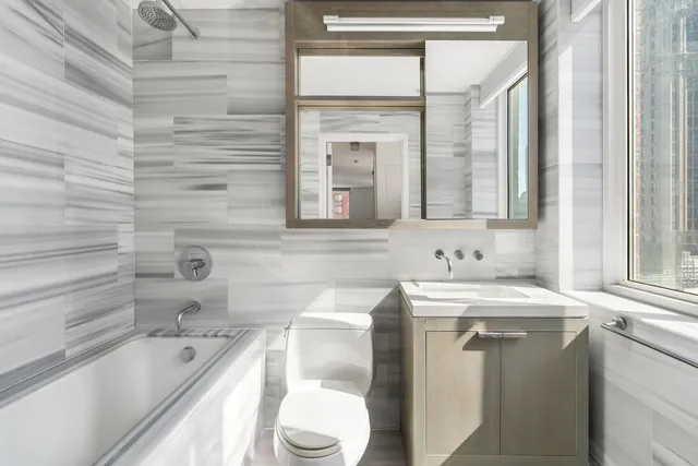 $4,150 | 225 Rector Place, Unit 5F | Battery Park City