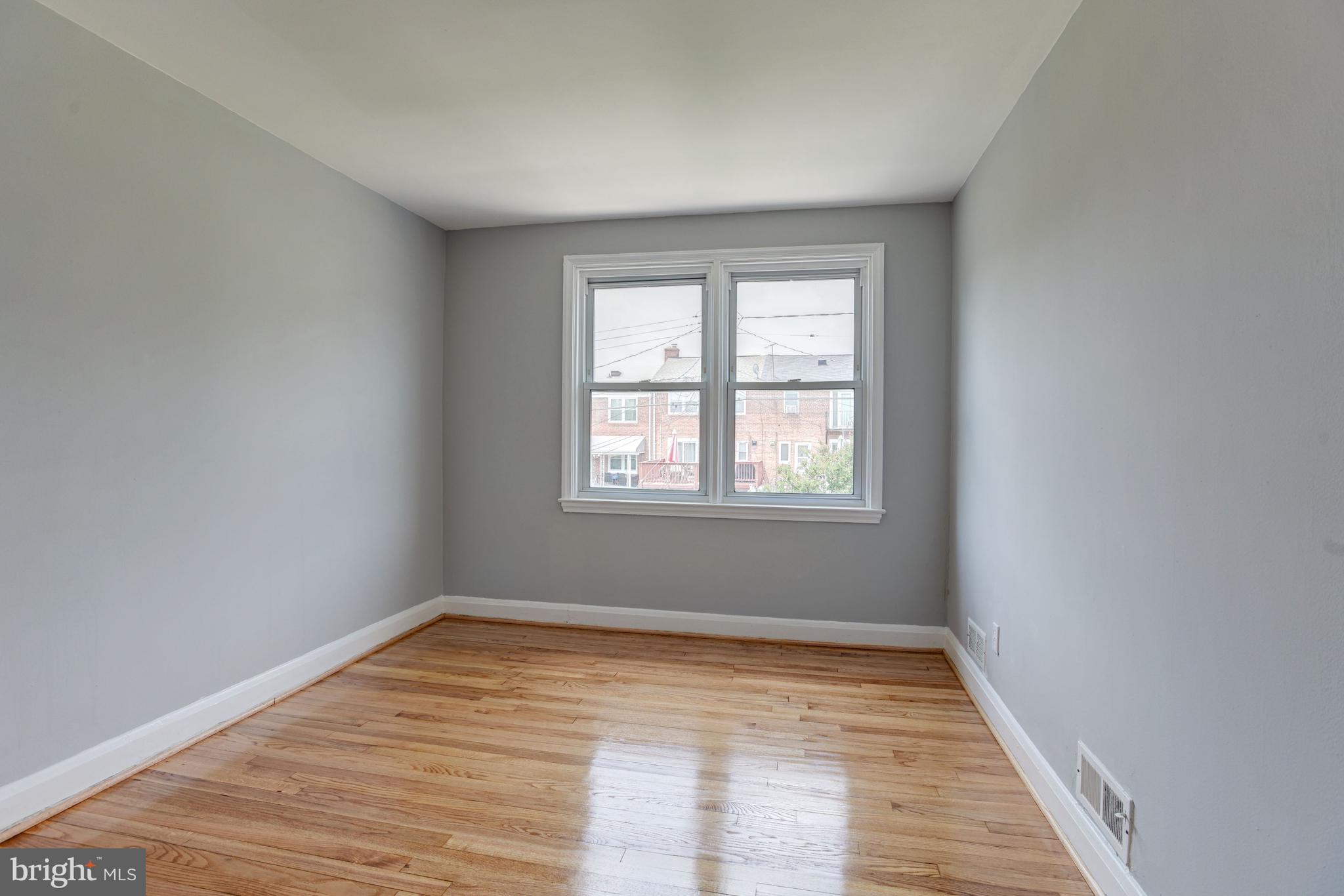 5520 Sagra Road Baltimore, MD 21239 - Photo 22 of 41 Bedroom