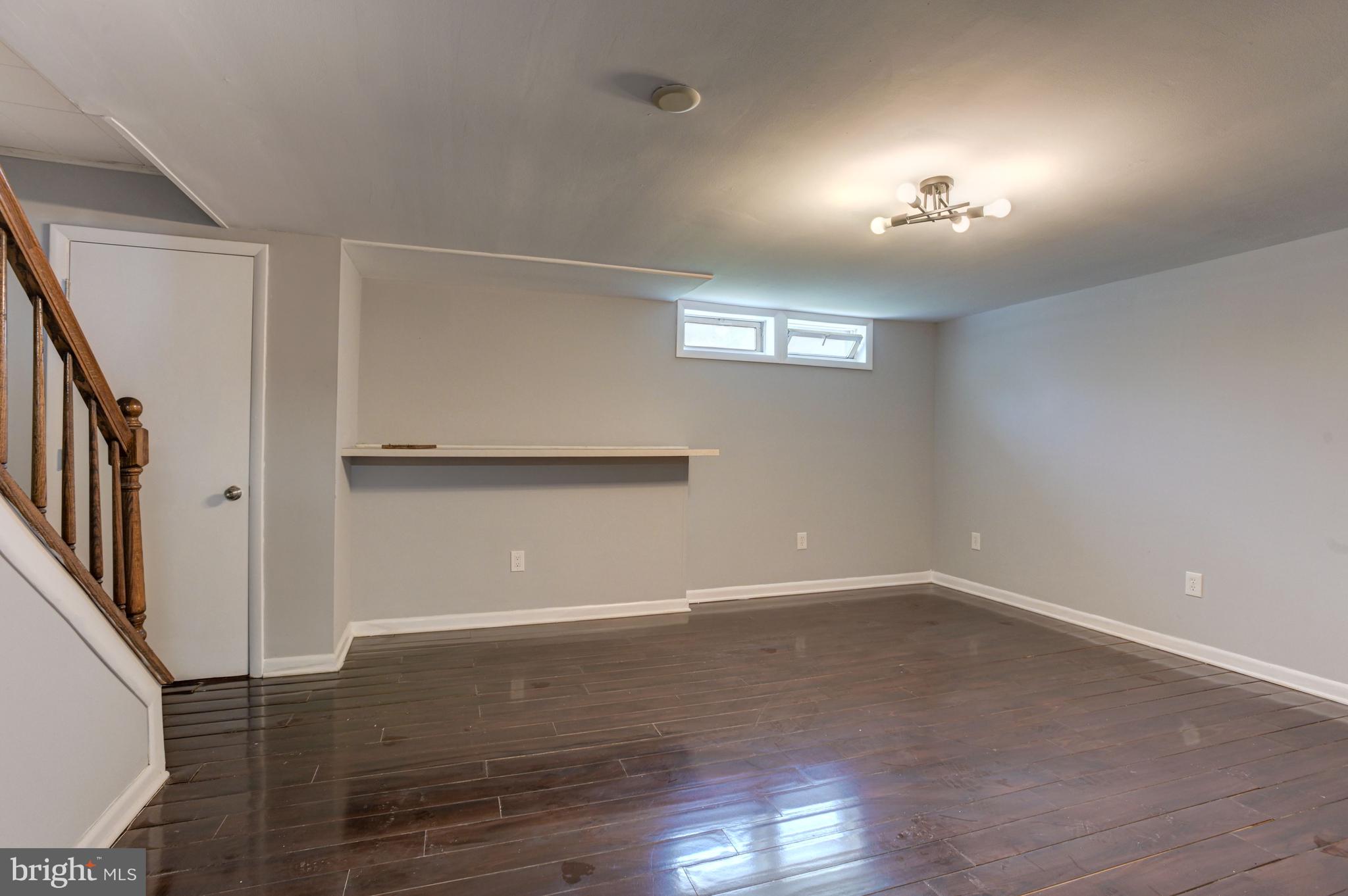 5520 Sagra Road Baltimore, MD 21239 - Photo 29 of 41 Family Room