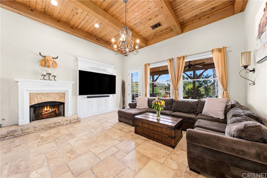 4274 Shawnee Street Moorpark, CA 93021 - Photo 13 of 45