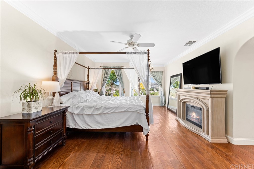 4274 Shawnee Street Moorpark, CA 93021 - Photo 26 of 45